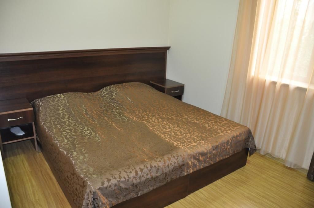 Отели типа «постель и завтрак» Kamar Hotel Ijevan Иджеван-54