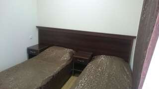 Отели типа «постель и завтрак» Kamar Hotel Ijevan Иджеван Двухместный номер с 1 кроватью или 2 отдельными кроватями-4